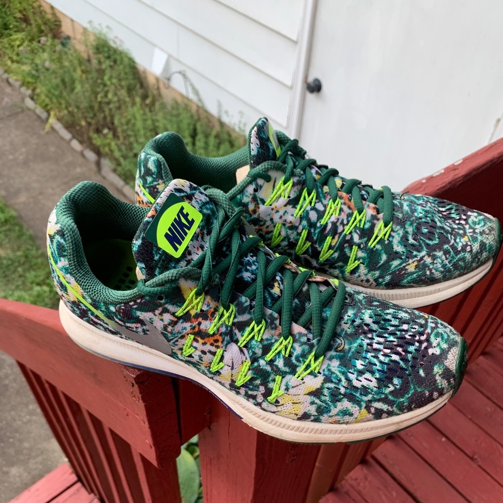Nike Pegasus Size 8